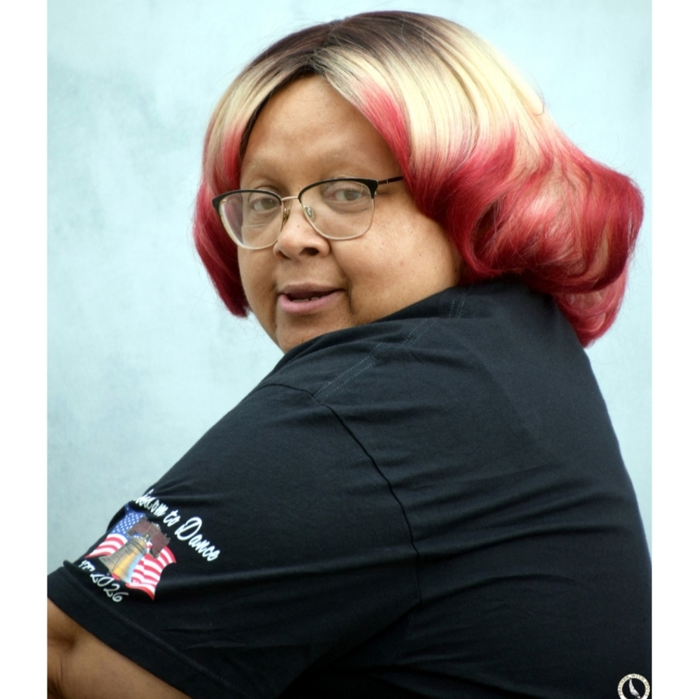 Meet your Posher, Marianne